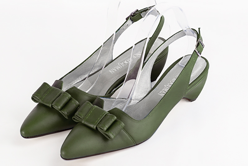 Forest green women's open back shoes, with a knot. Tapered toe. Low wedge heels. Front view - Florence KOOIJMAN